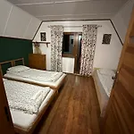 Jozka Max 15 Os Sauna Jacuzzi *