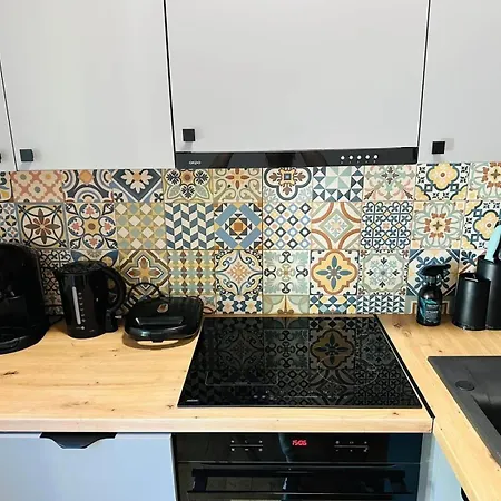 Jozka Max 15 Os Sauna Jacuzzi