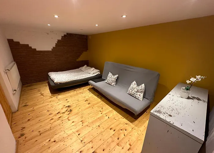 Jozka Max 15 Os Sauna Jacuzzi 샬레 Porąbka