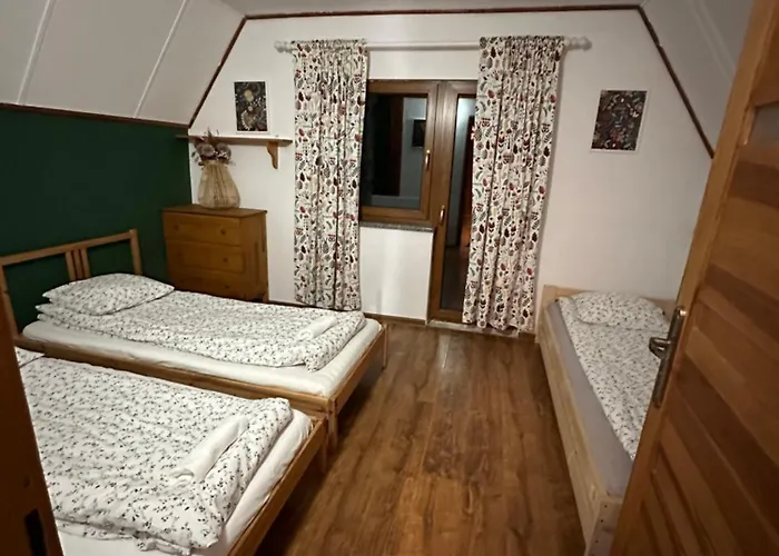 Jozka Max 15 Os Sauna Jacuzzi *