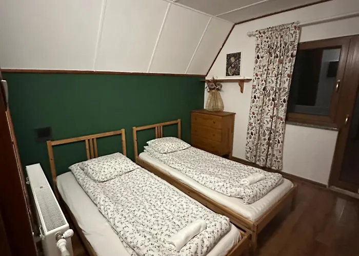 Jozka Max 15 Os Sauna Jacuzzi * Porąbka